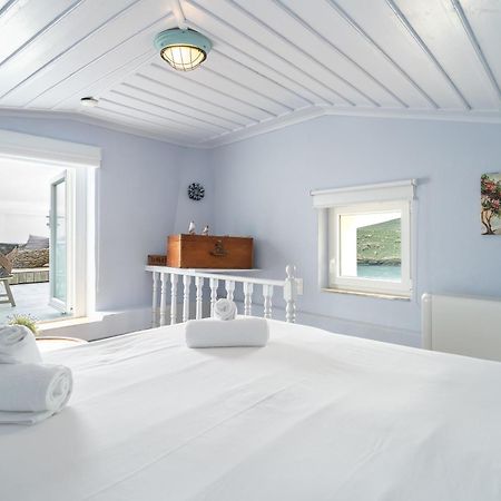 Castel Abaso Boutique Apartments By Explore Andros Екстериор снимка