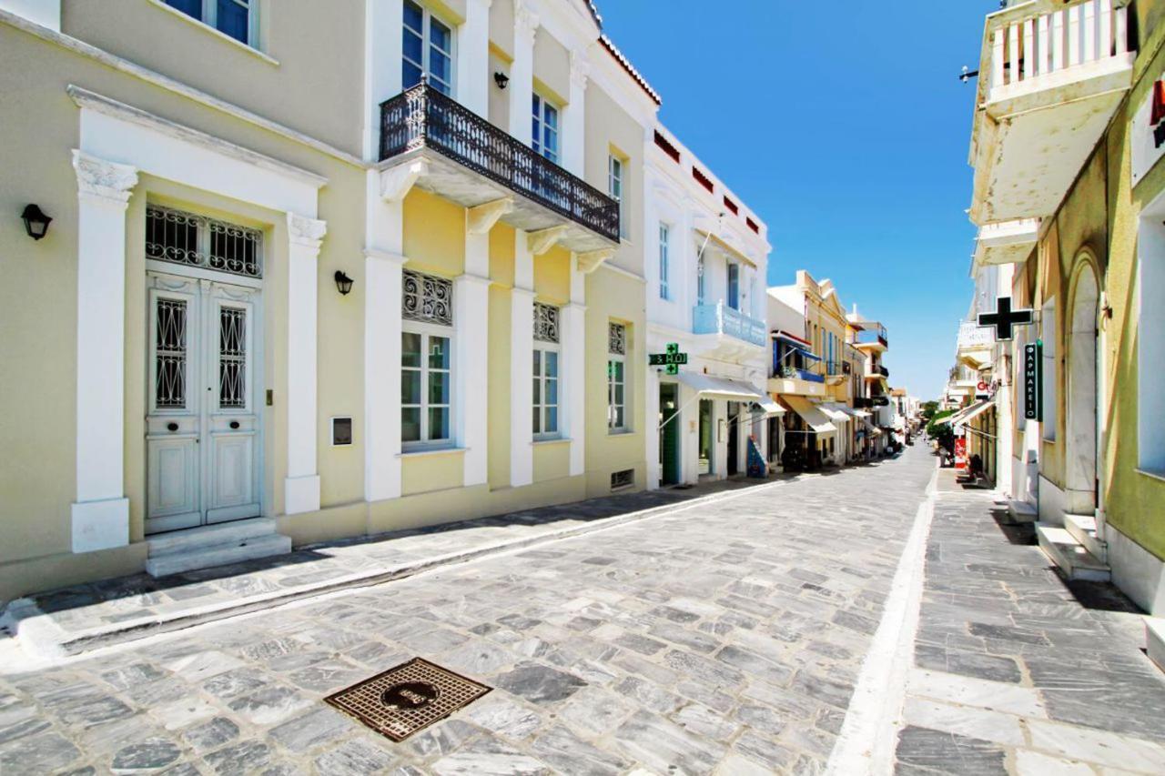 Castel Abaso Boutique Apartments By Explore Andros Екстериор снимка