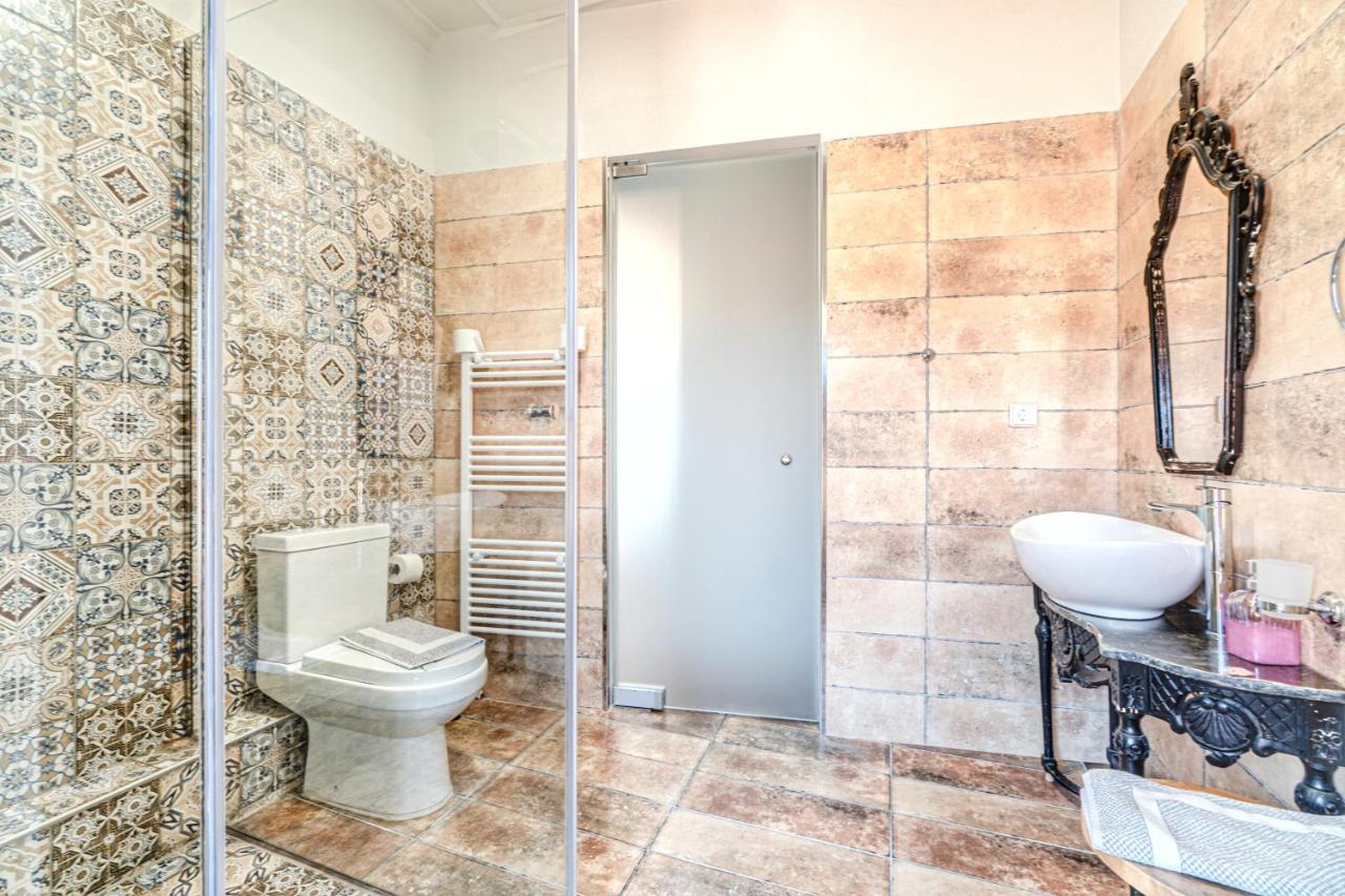Castel Abaso Boutique Apartments By Explore Andros Екстериор снимка