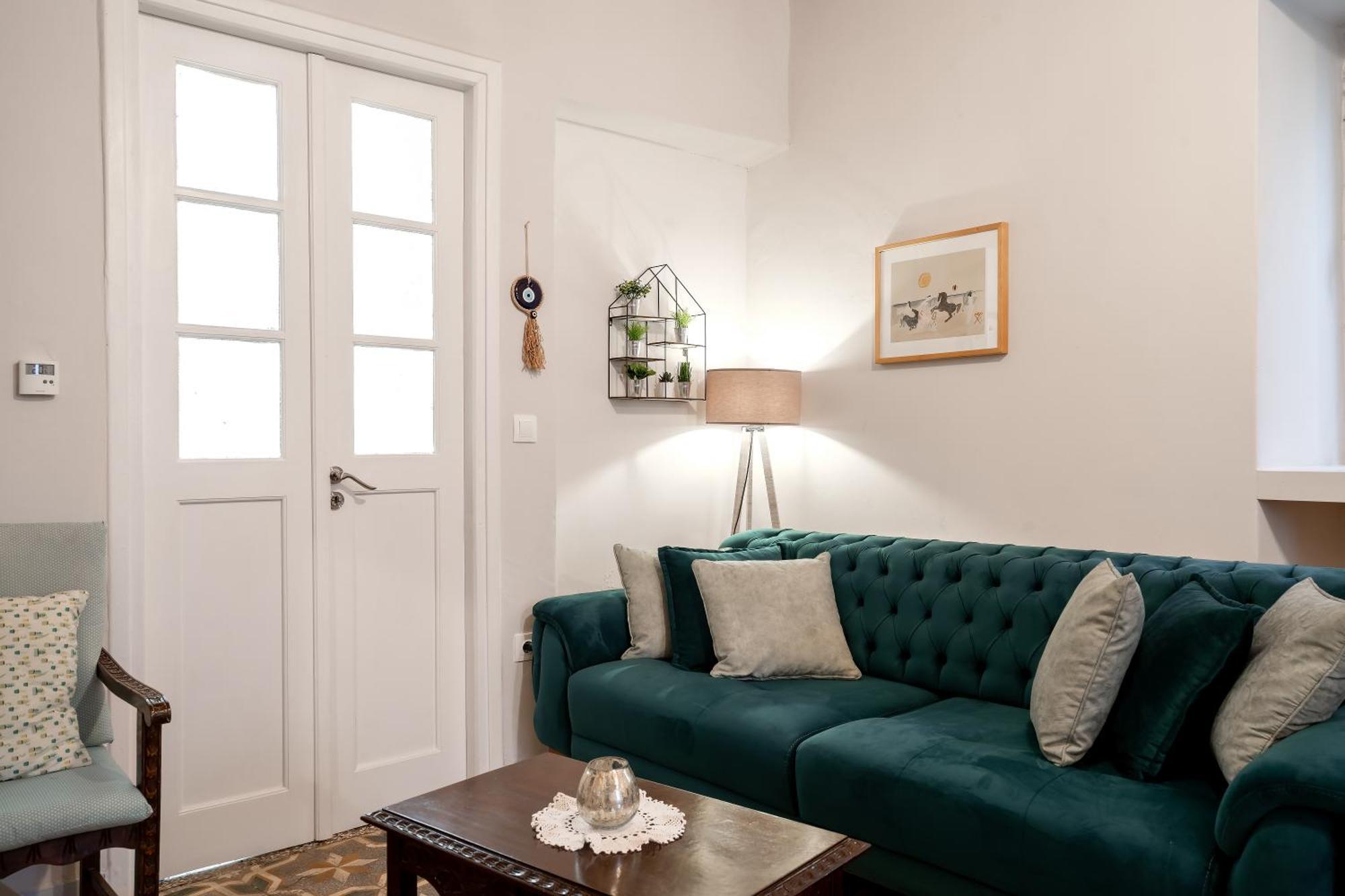 Castel Abaso Boutique Apartments By Explore Andros Екстериор снимка