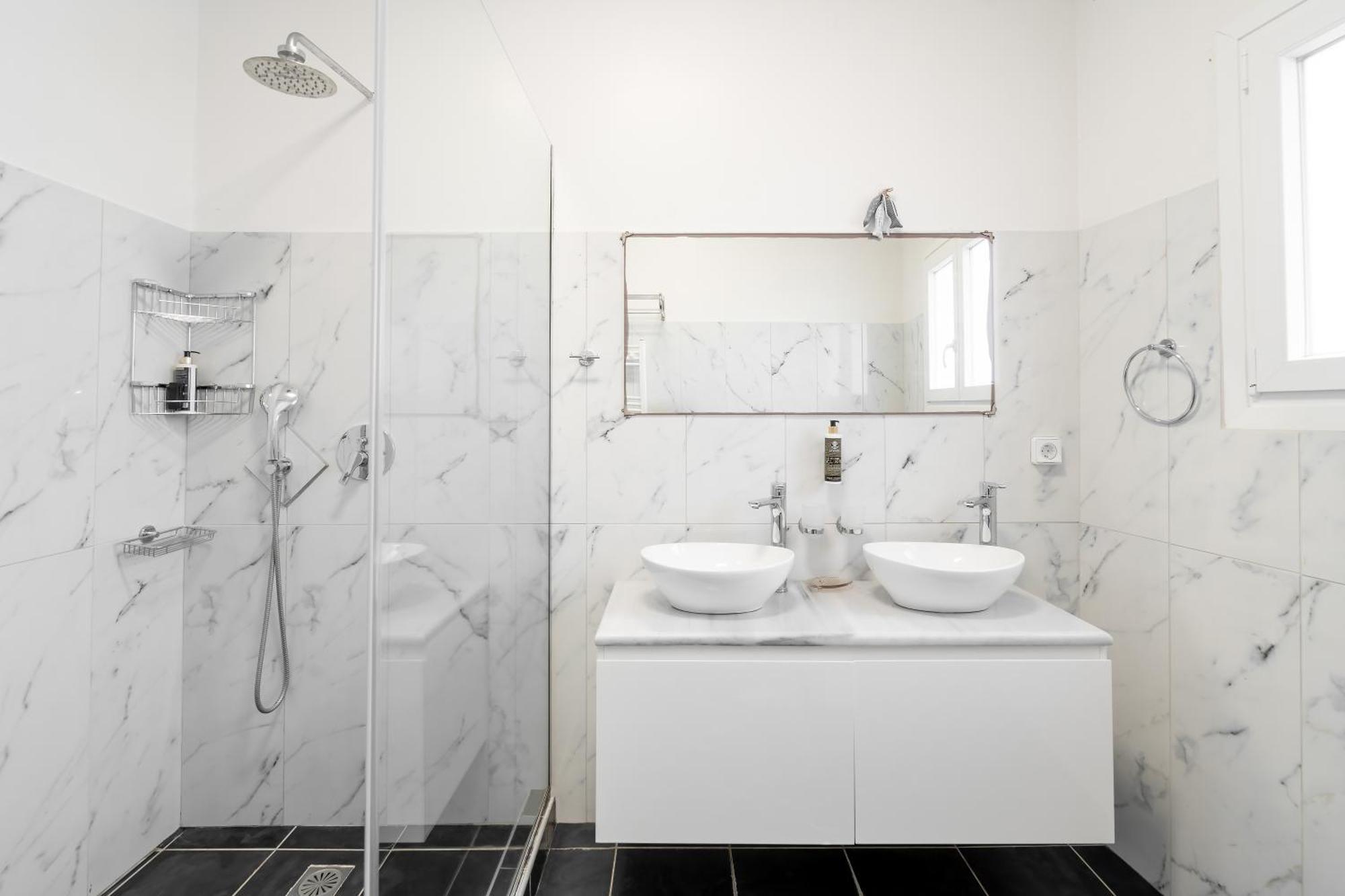 Castel Abaso Boutique Apartments By Explore Andros Екстериор снимка
