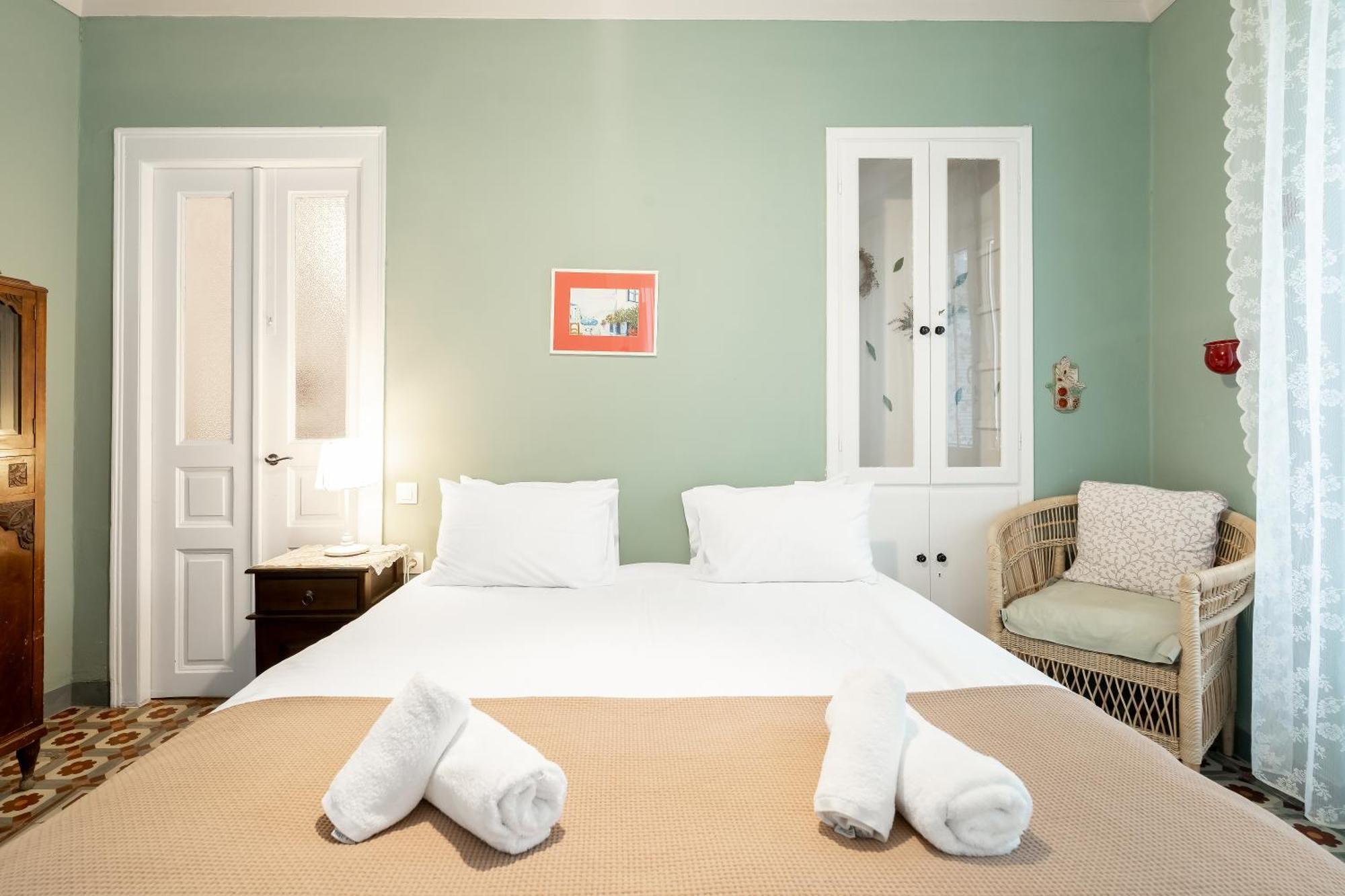 Castel Abaso Boutique Apartments By Explore Andros Екстериор снимка
